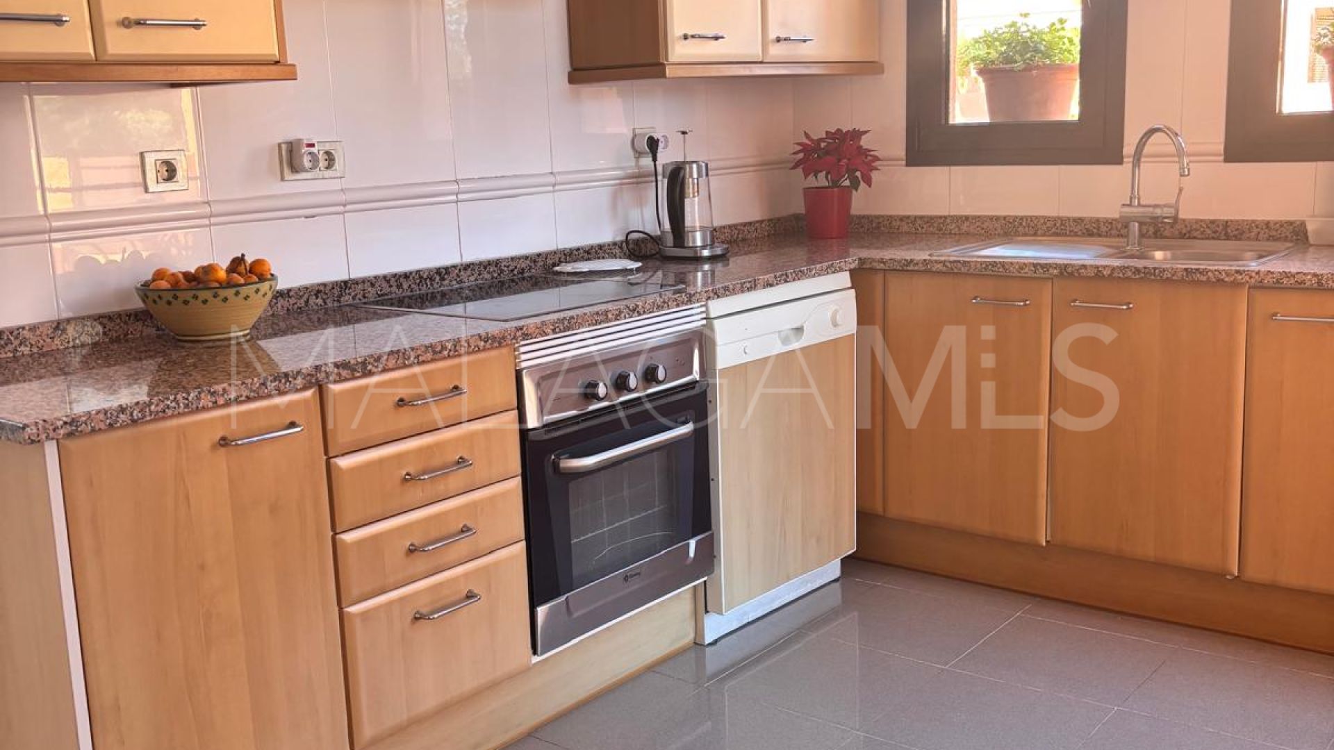 Duplex penthouse for sale in Hacienda del Sol
