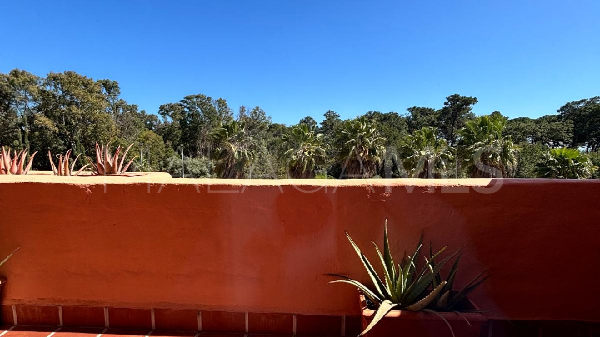 Duplex penthouse for sale in Hacienda del Sol