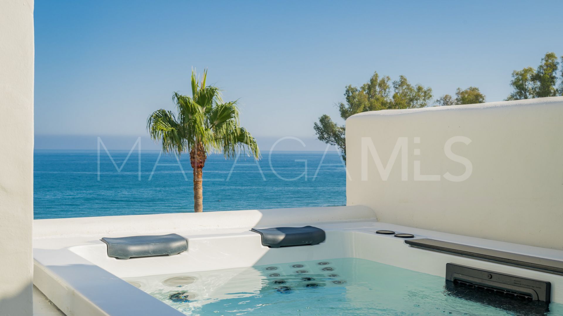 Penthaus for sale in Estepona