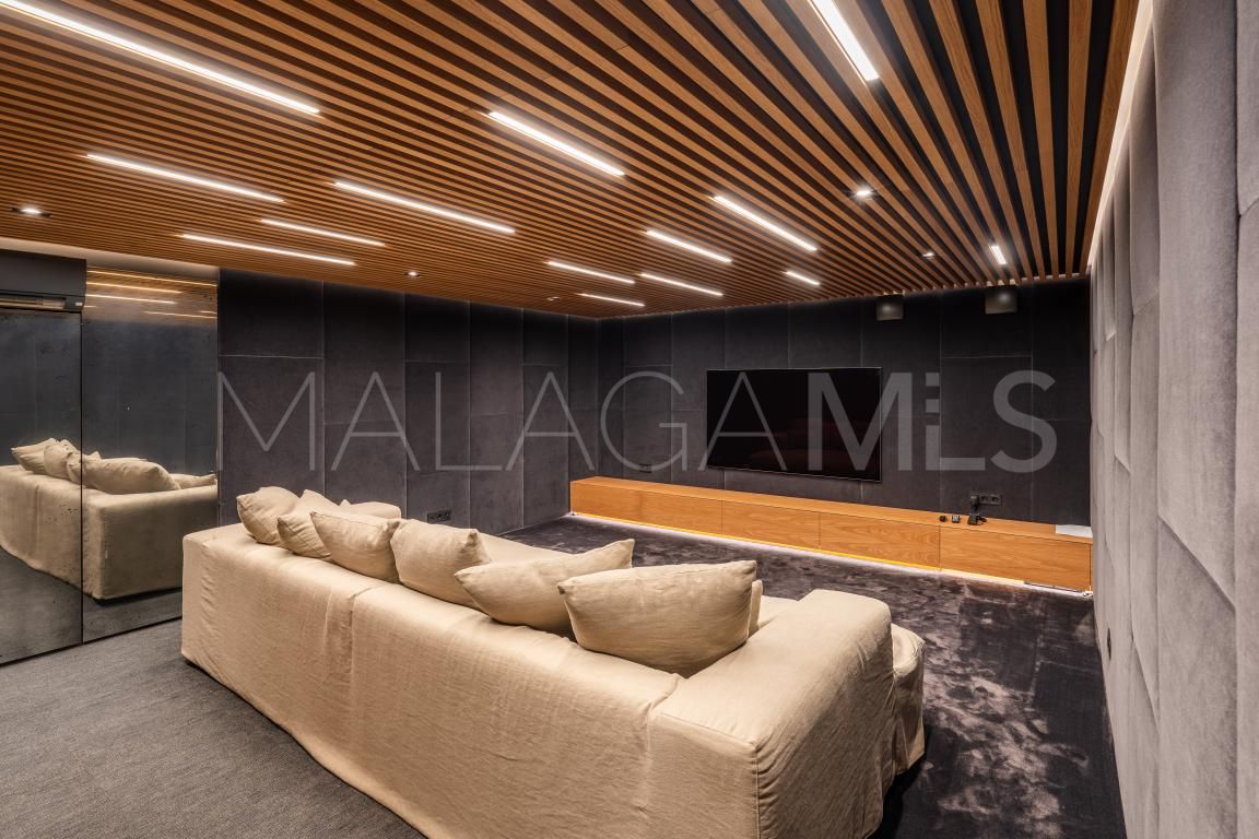 Villa for sale in Los Naranjos Golf