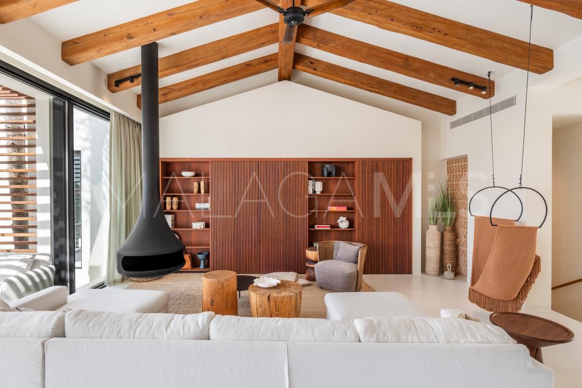 Villa for sale in Los Naranjos Golf