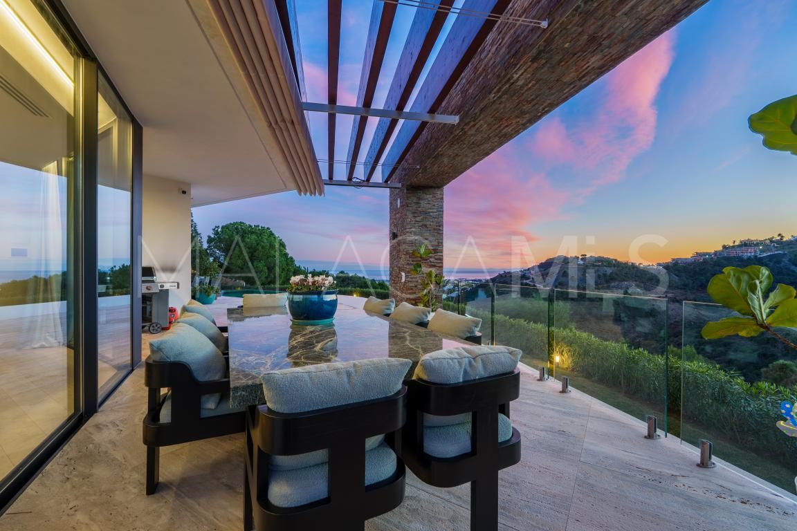 Villa for sale in El Madroñal