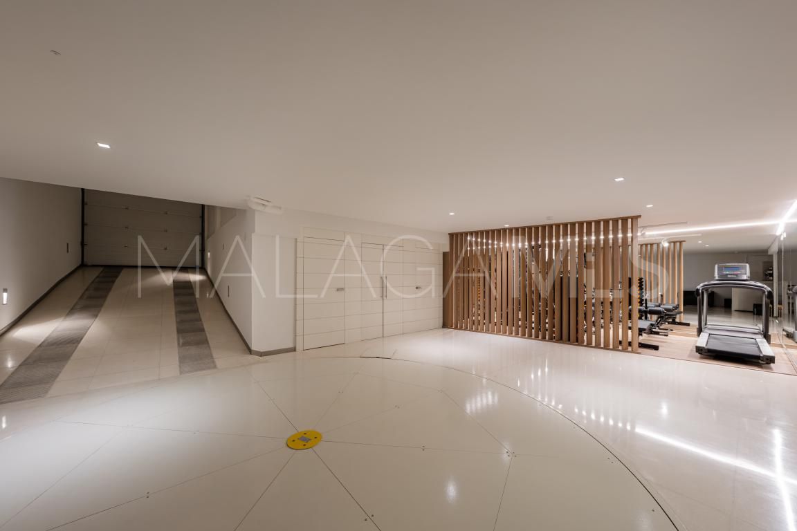 Villa for sale in Puente Romano