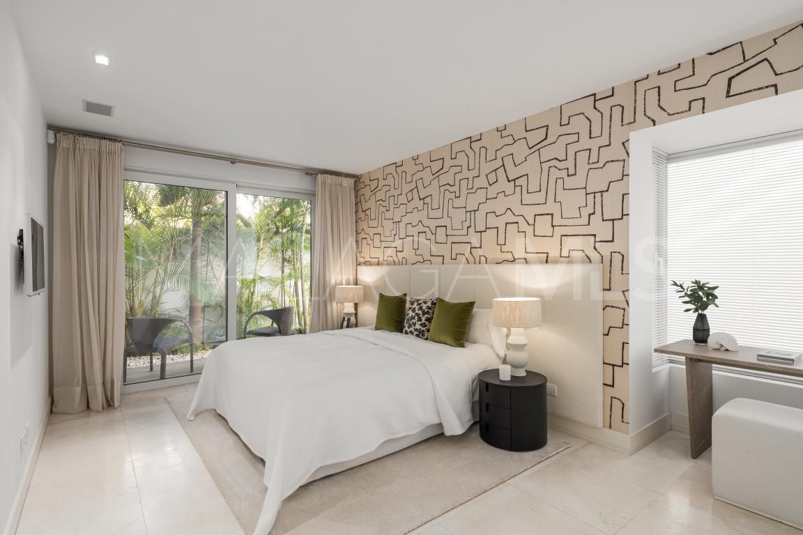 Villa for sale in Puente Romano