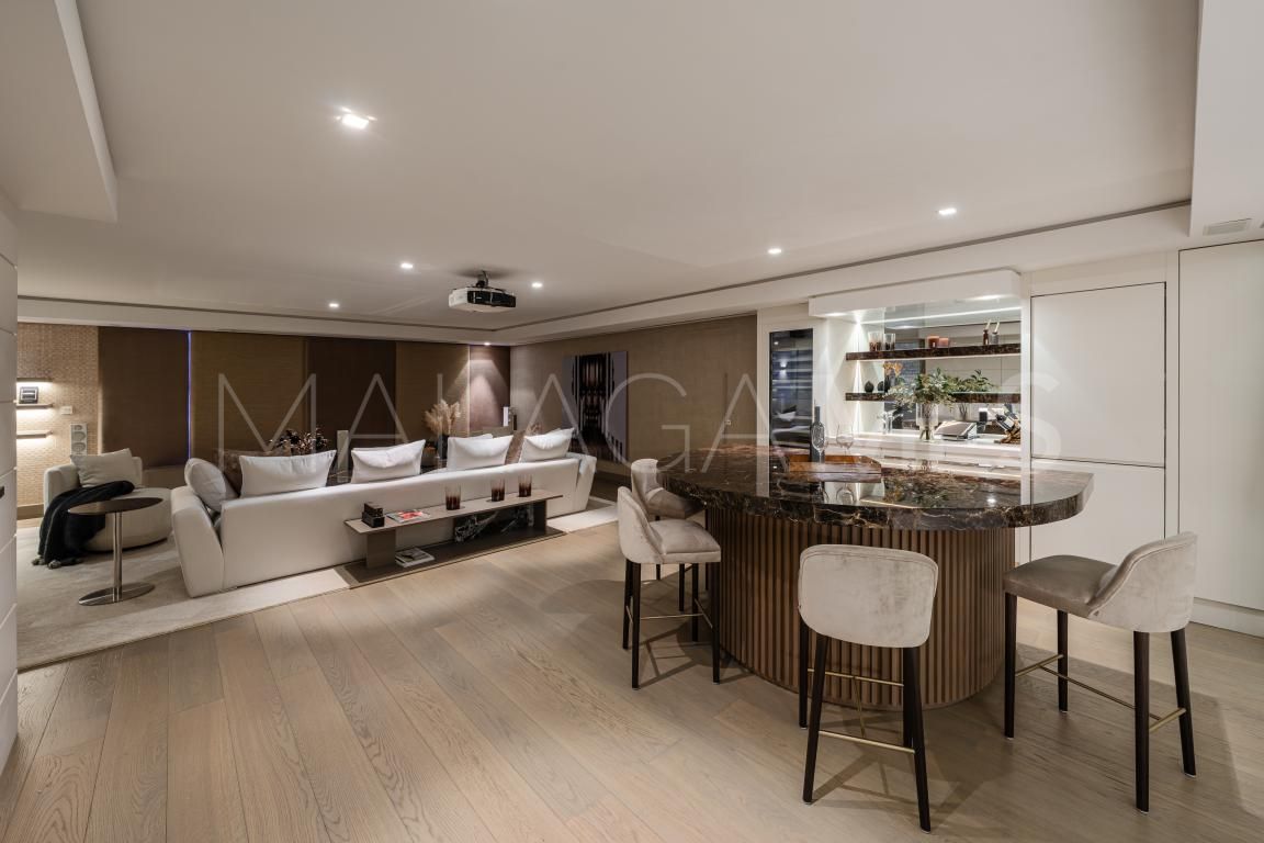 Villa for sale in Puente Romano