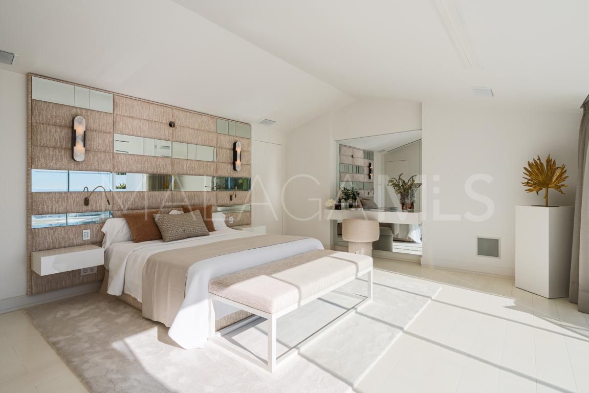 Villa for sale in Puente Romano