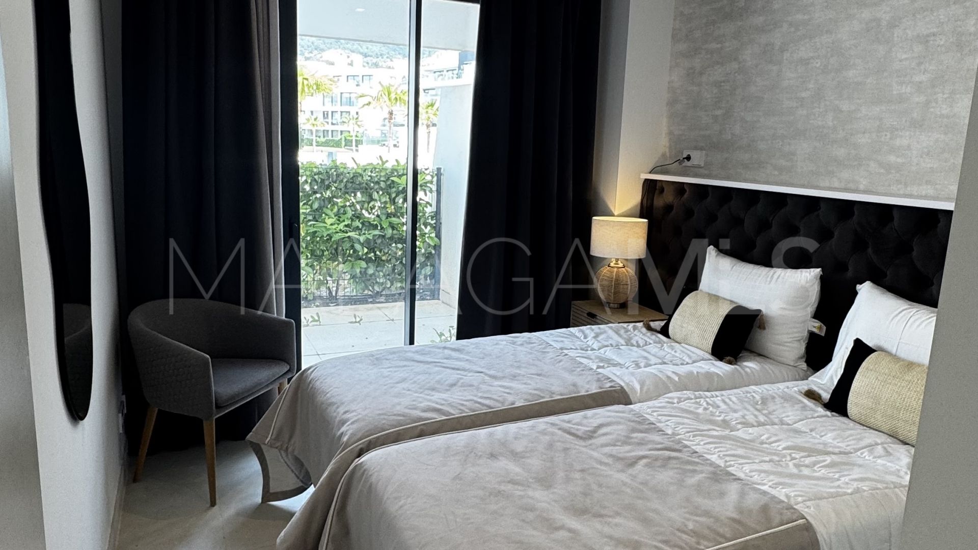 2 bedrooms ground floor apartment in Reserva del Higuerón for sale