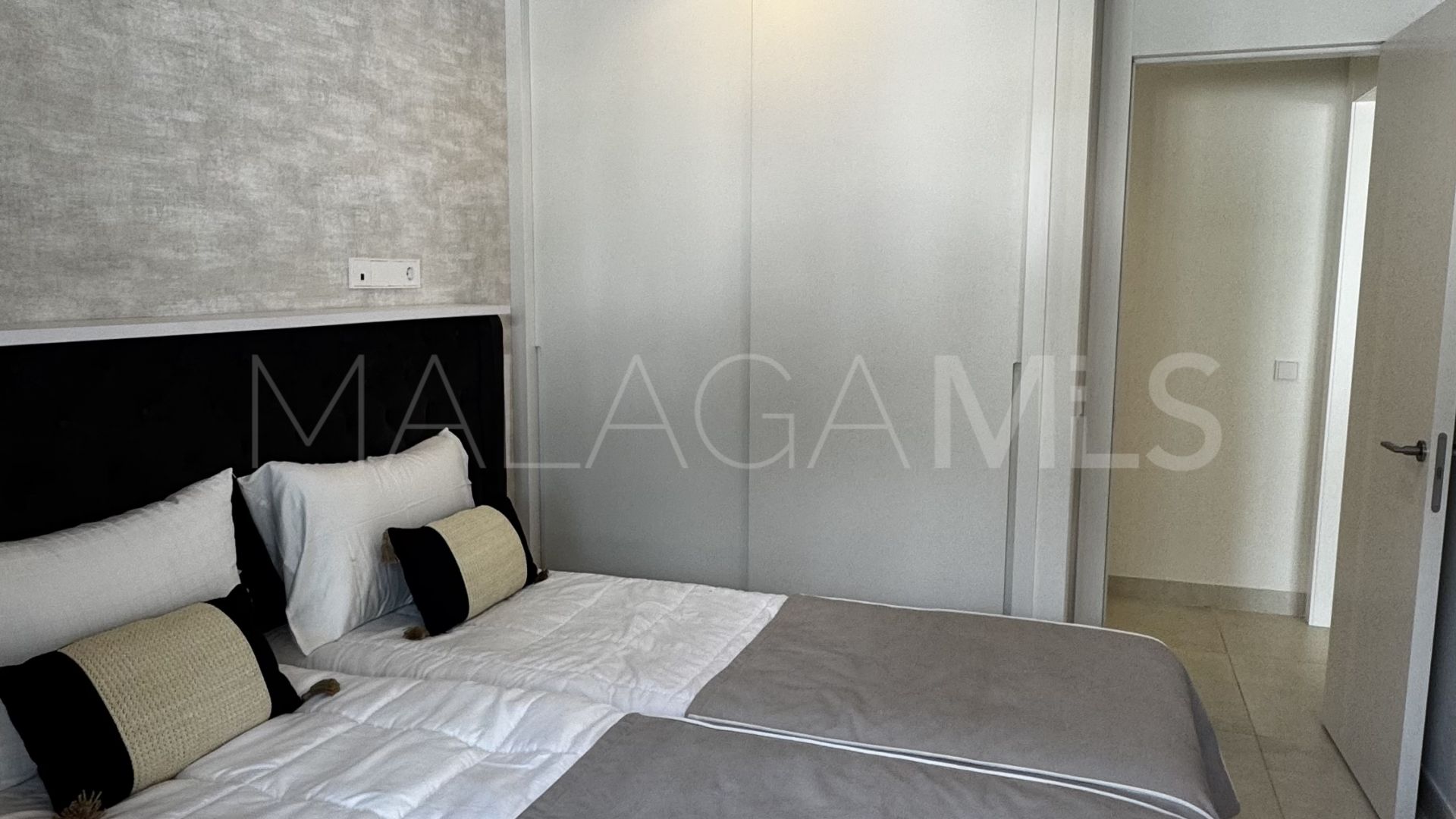 2 bedrooms ground floor apartment in Reserva del Higuerón for sale