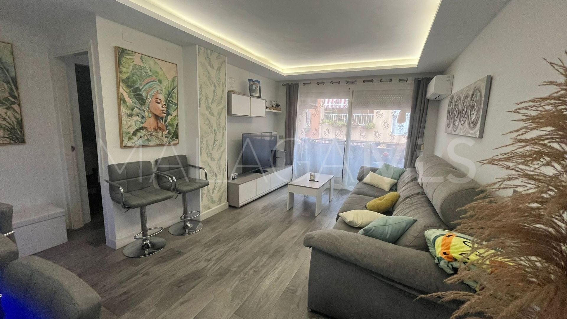 For sale Las Lagunas apartment with 3 bedrooms