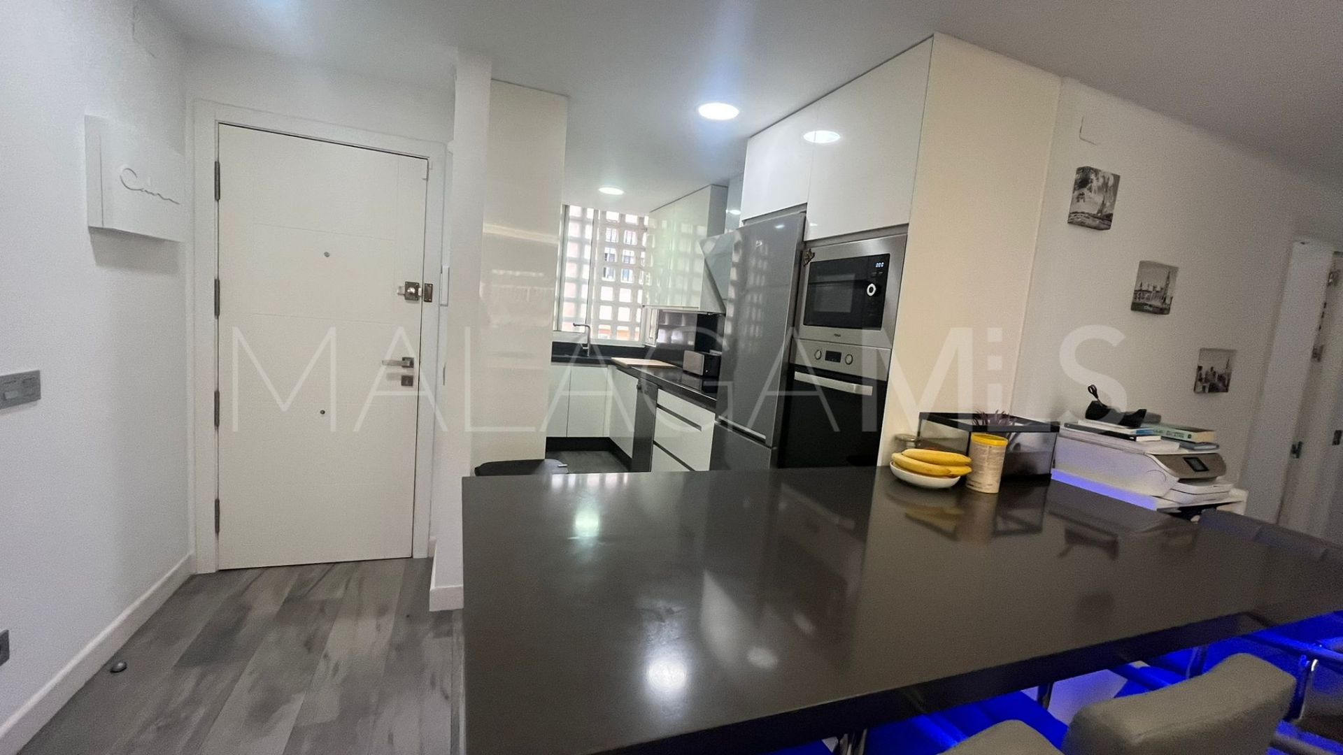 For sale Las Lagunas apartment with 3 bedrooms