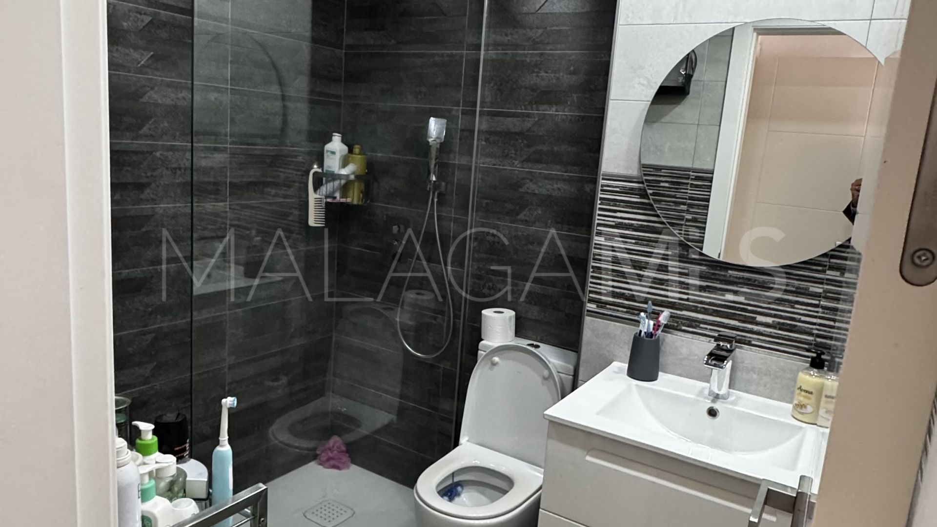 For sale Las Lagunas apartment with 3 bedrooms