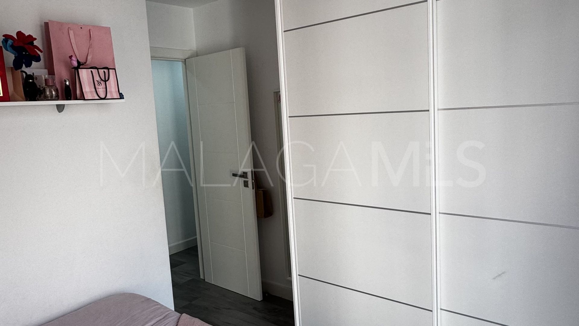 For sale Las Lagunas apartment with 3 bedrooms