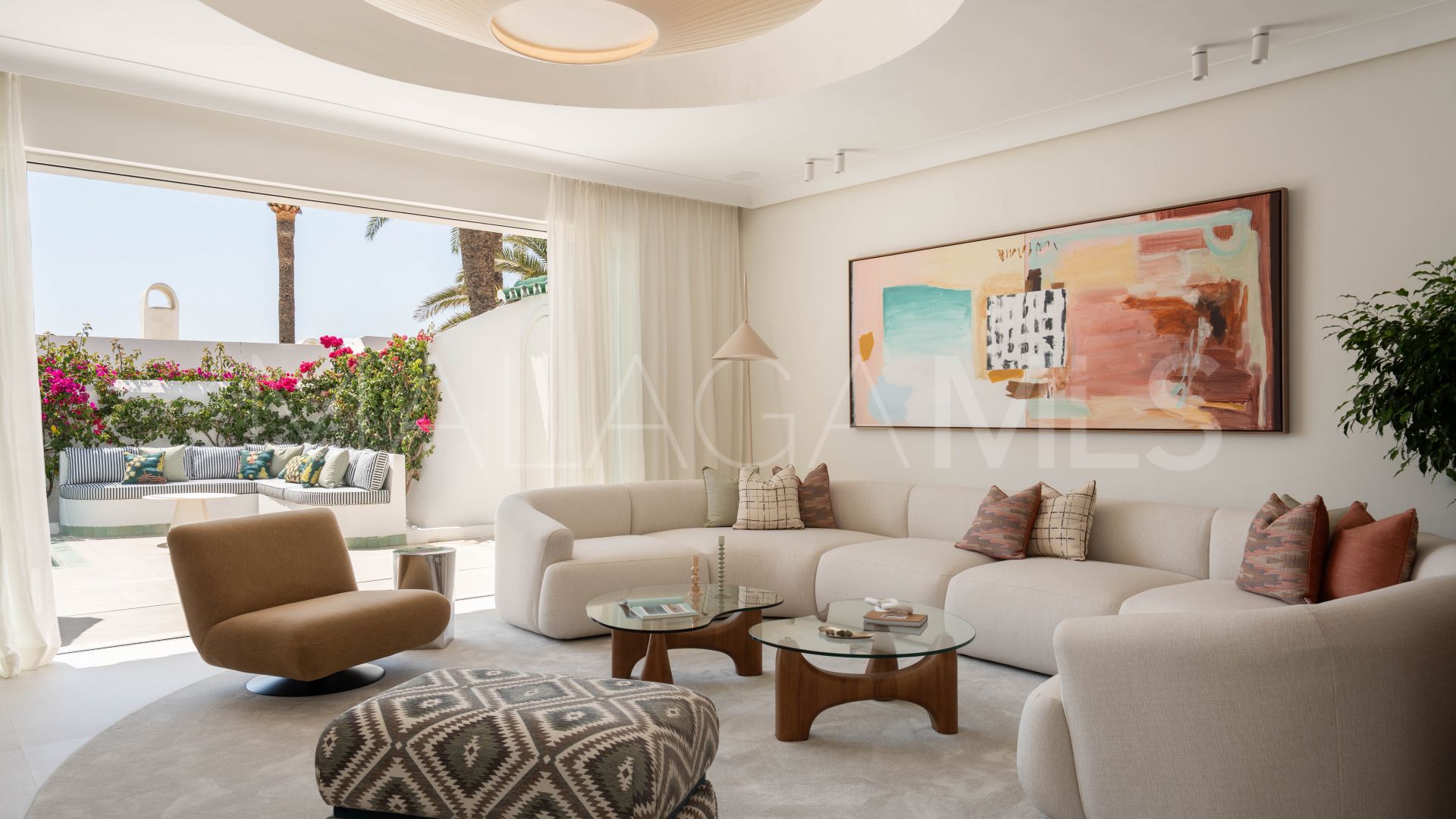 Parvilla for sale in Marbella Golden Mile