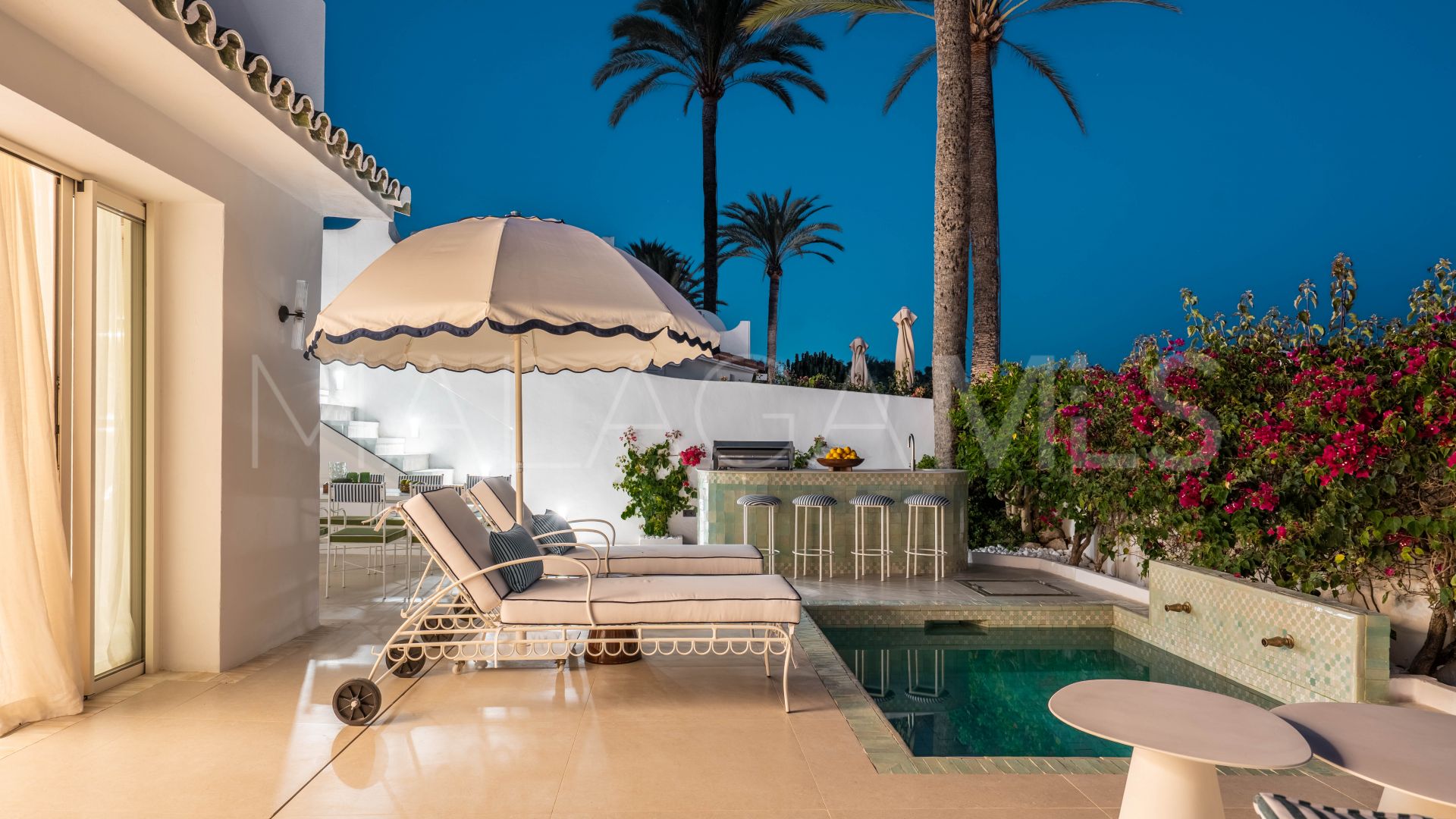 Parvilla for sale in Marbella Golden Mile