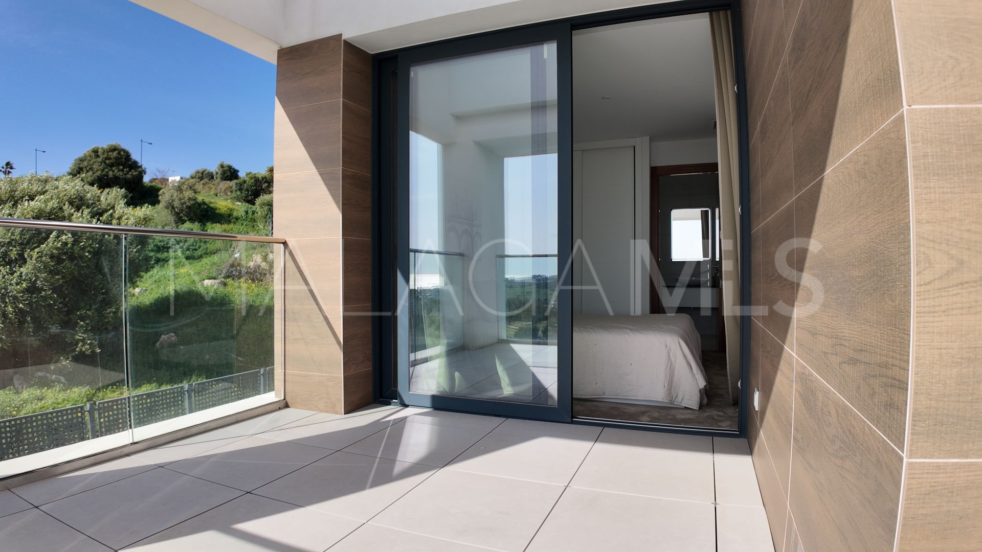 Buy villa in Valle Romano