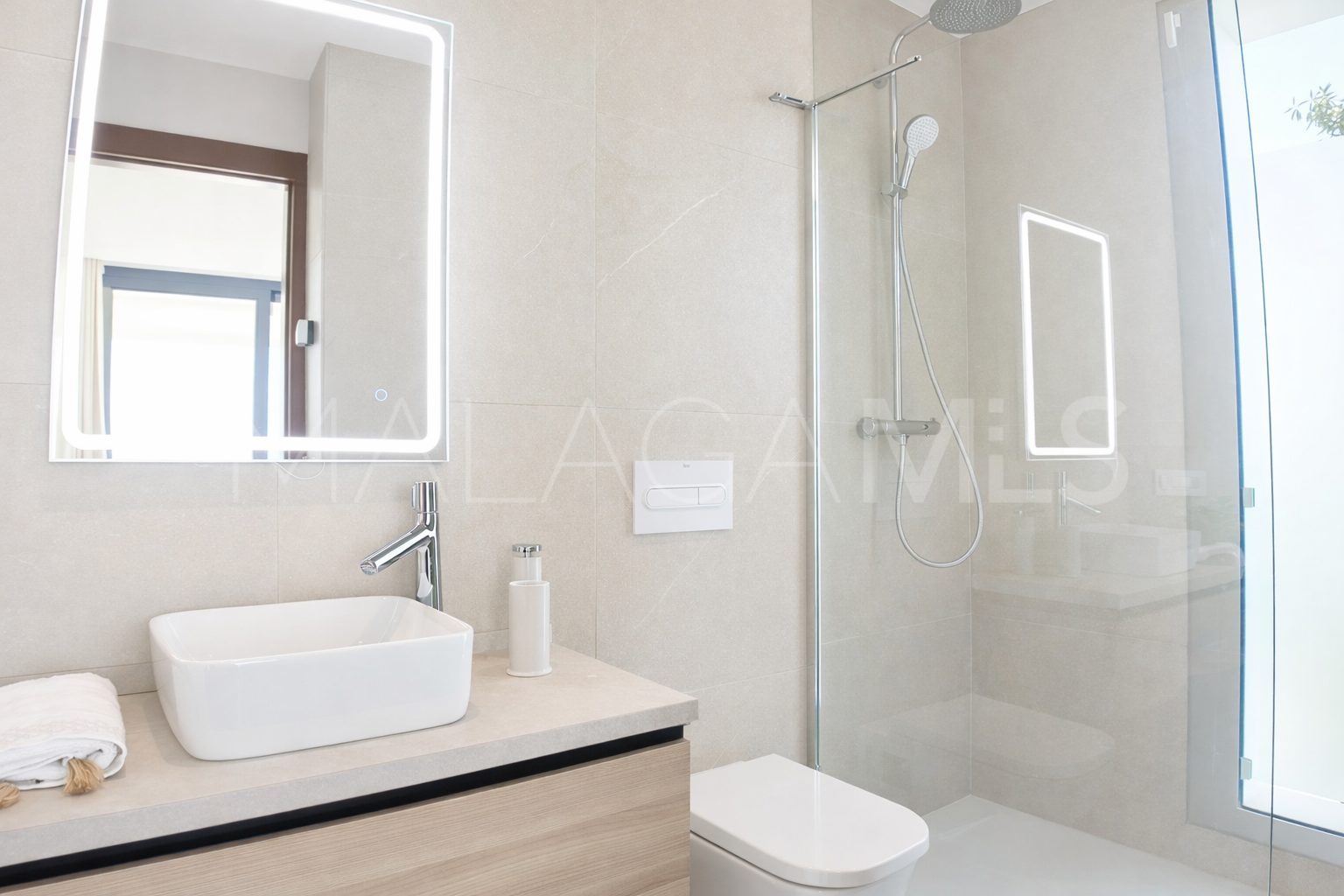 Buy villa in Valle Romano