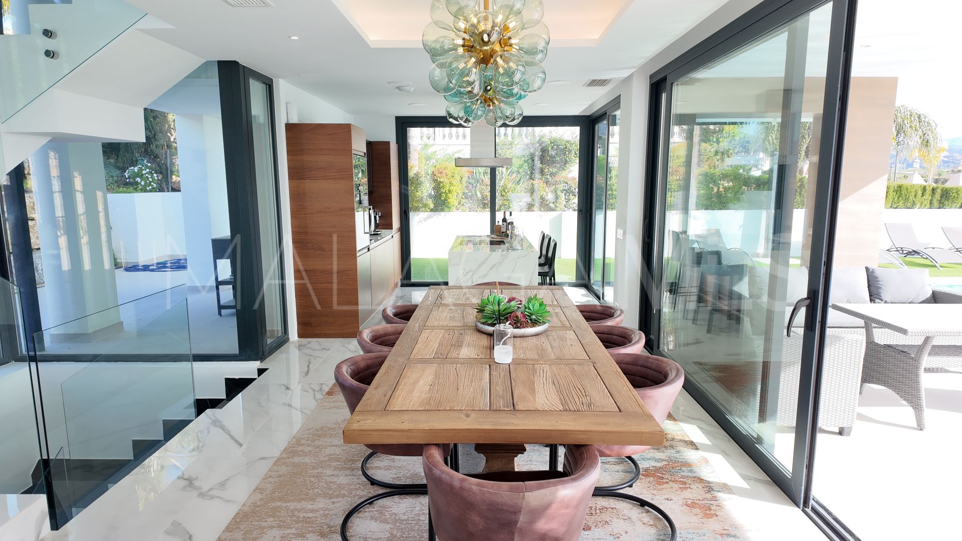 Buy villa in Valle Romano