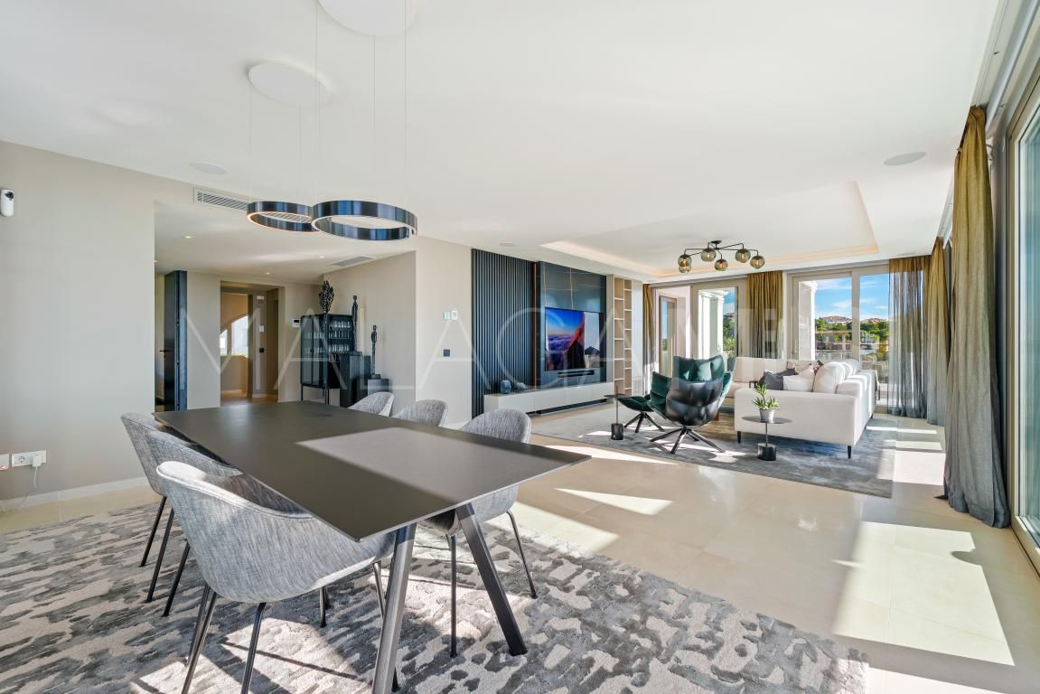 Duplex penthouse for sale in Aloha