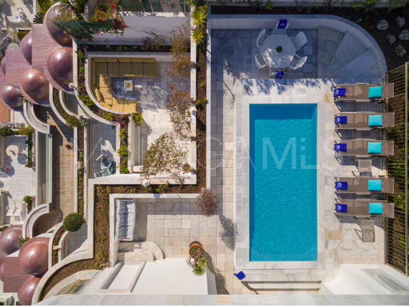 For sale Marbella - Puerto Banus 7 bedrooms triplex