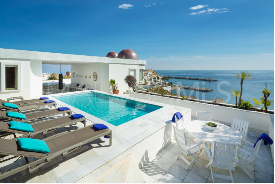 For sale Marbella - Puerto Banus 7 bedrooms triplex