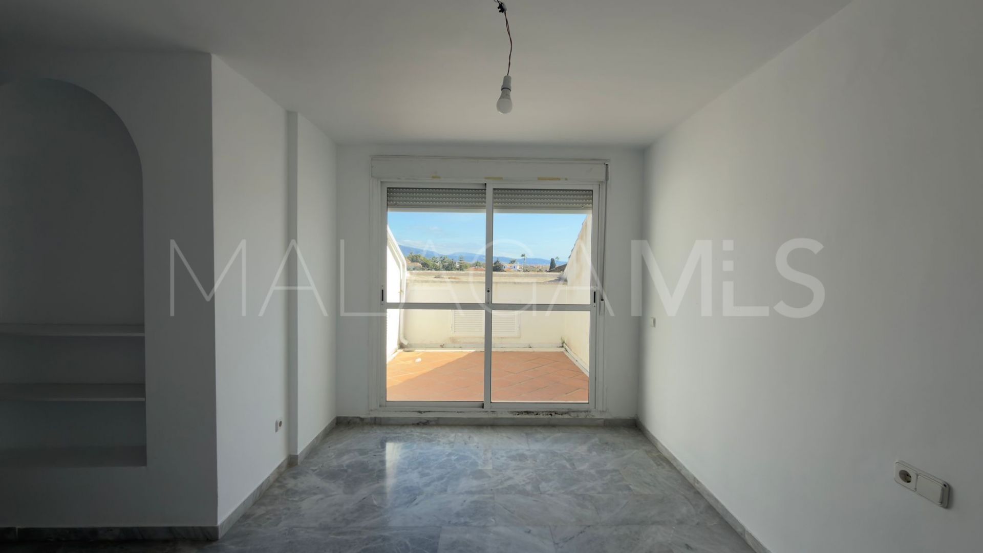Guadalmina Baja, atico duplex de 5 bedrooms for sale