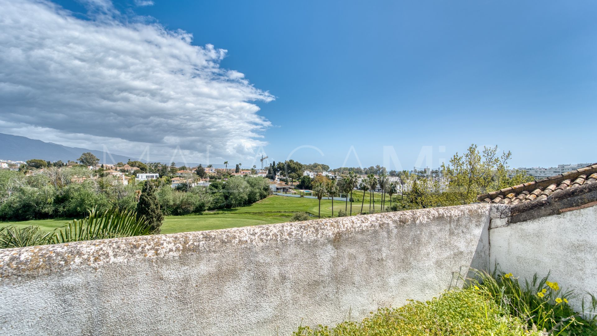 Guadalmina Baja, atico duplex de 5 bedrooms for sale