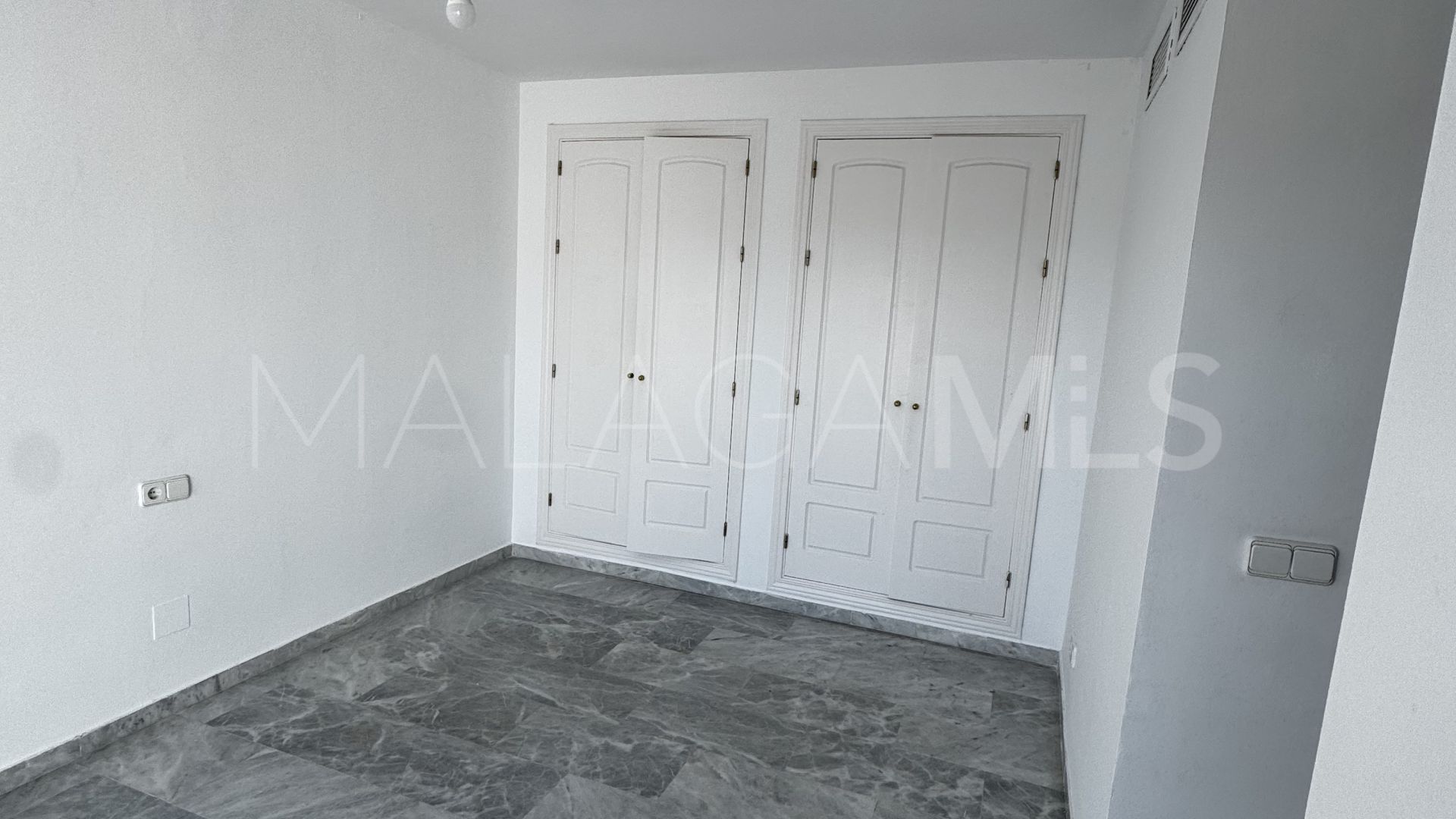 Guadalmina Baja, atico duplex de 5 bedrooms for sale