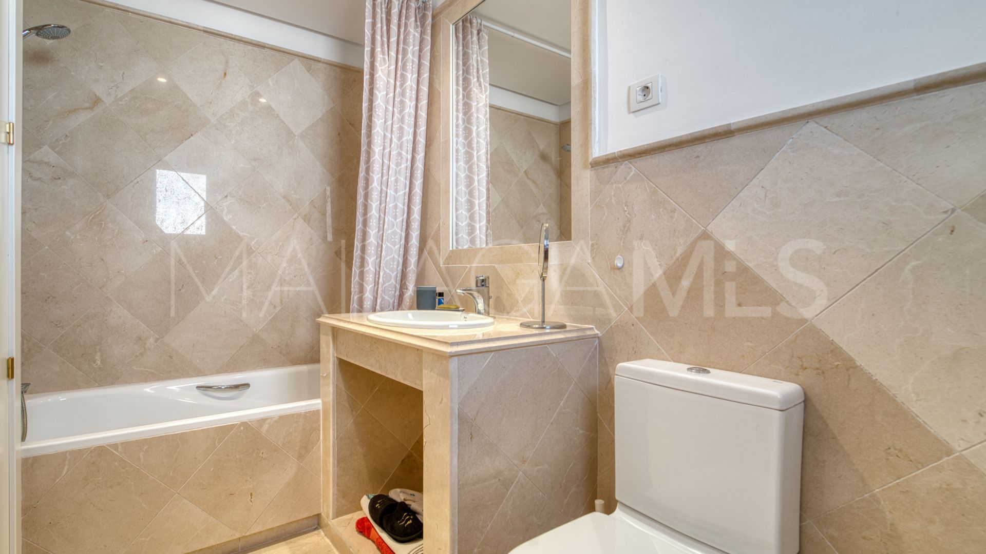Wohnung for sale in Be Aloha