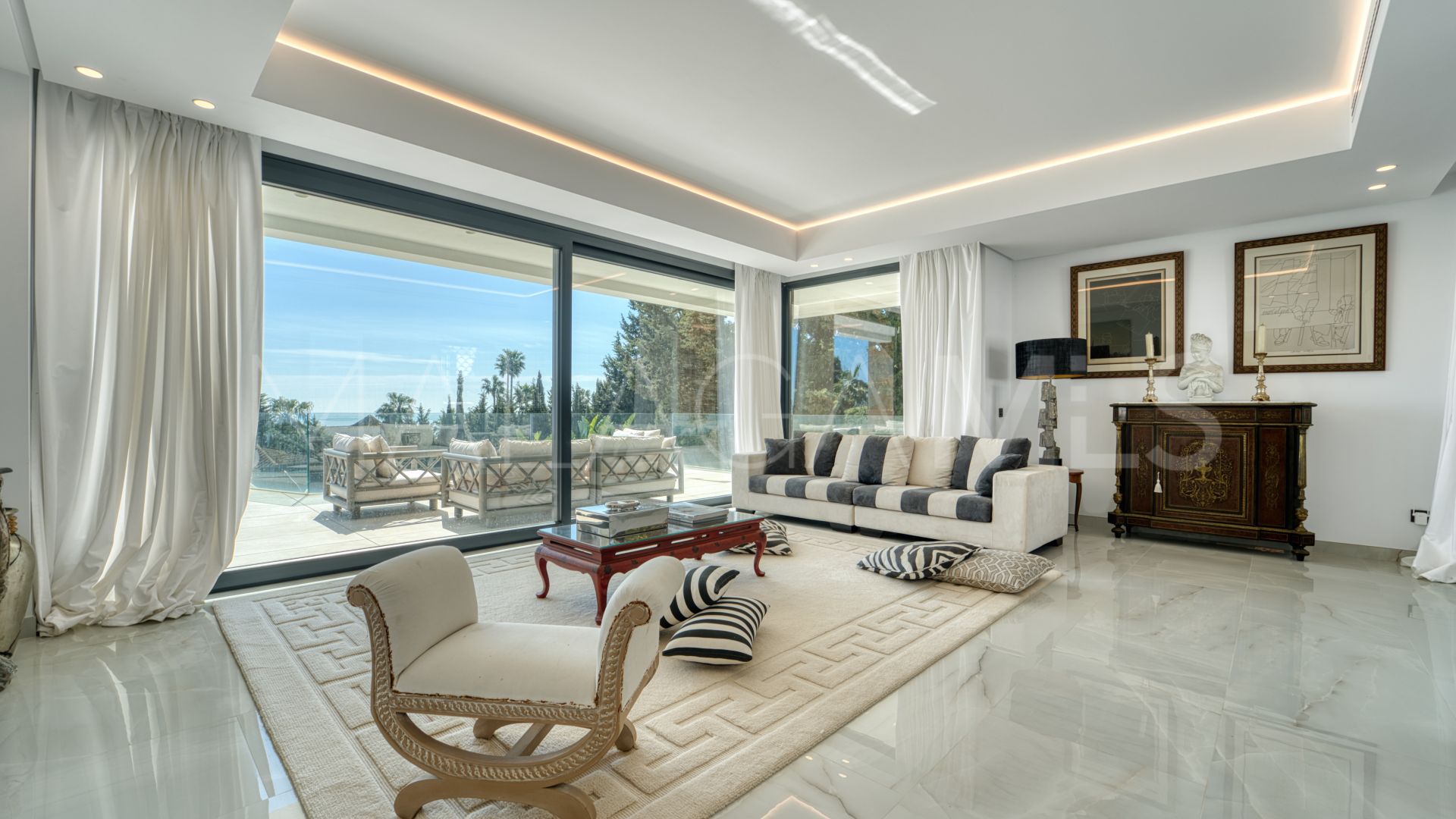 4 bedrooms villa in Chullera for sale