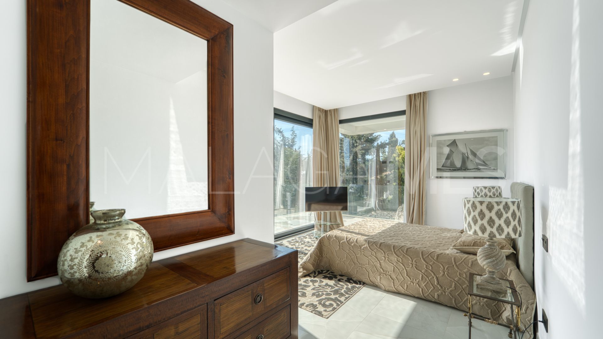 4 bedrooms villa in Chullera for sale