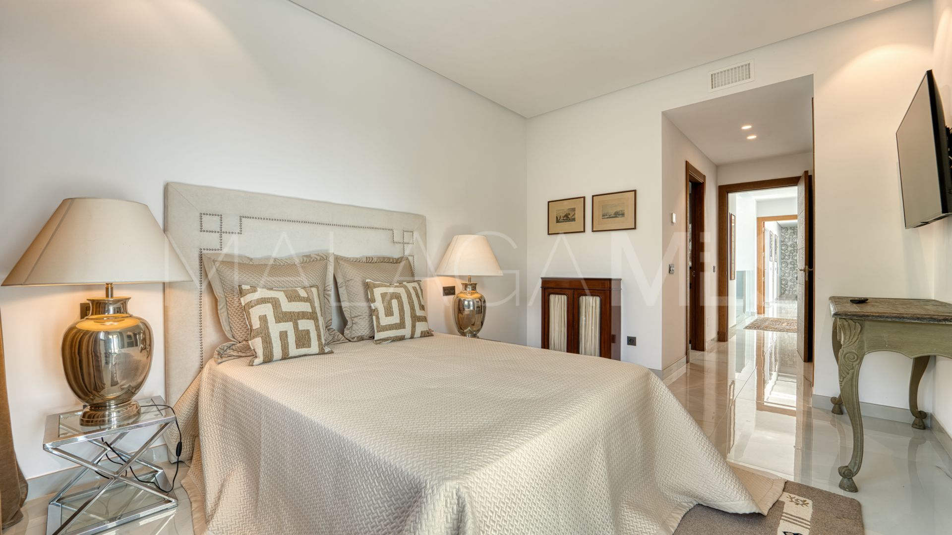 4 bedrooms villa in Chullera for sale