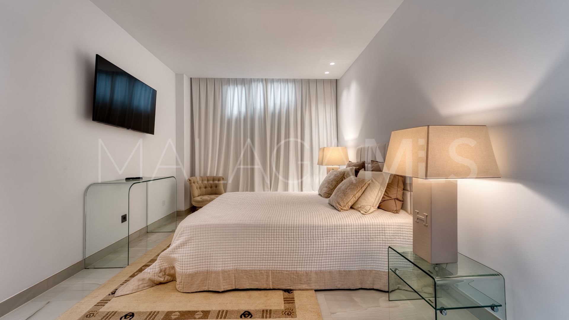 4 bedrooms villa in Chullera for sale