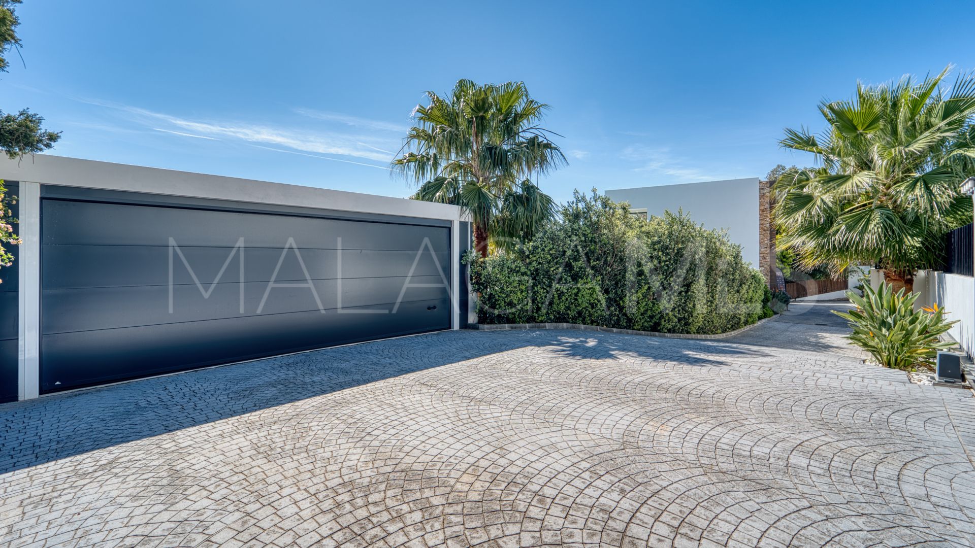 4 bedrooms villa in Chullera for sale