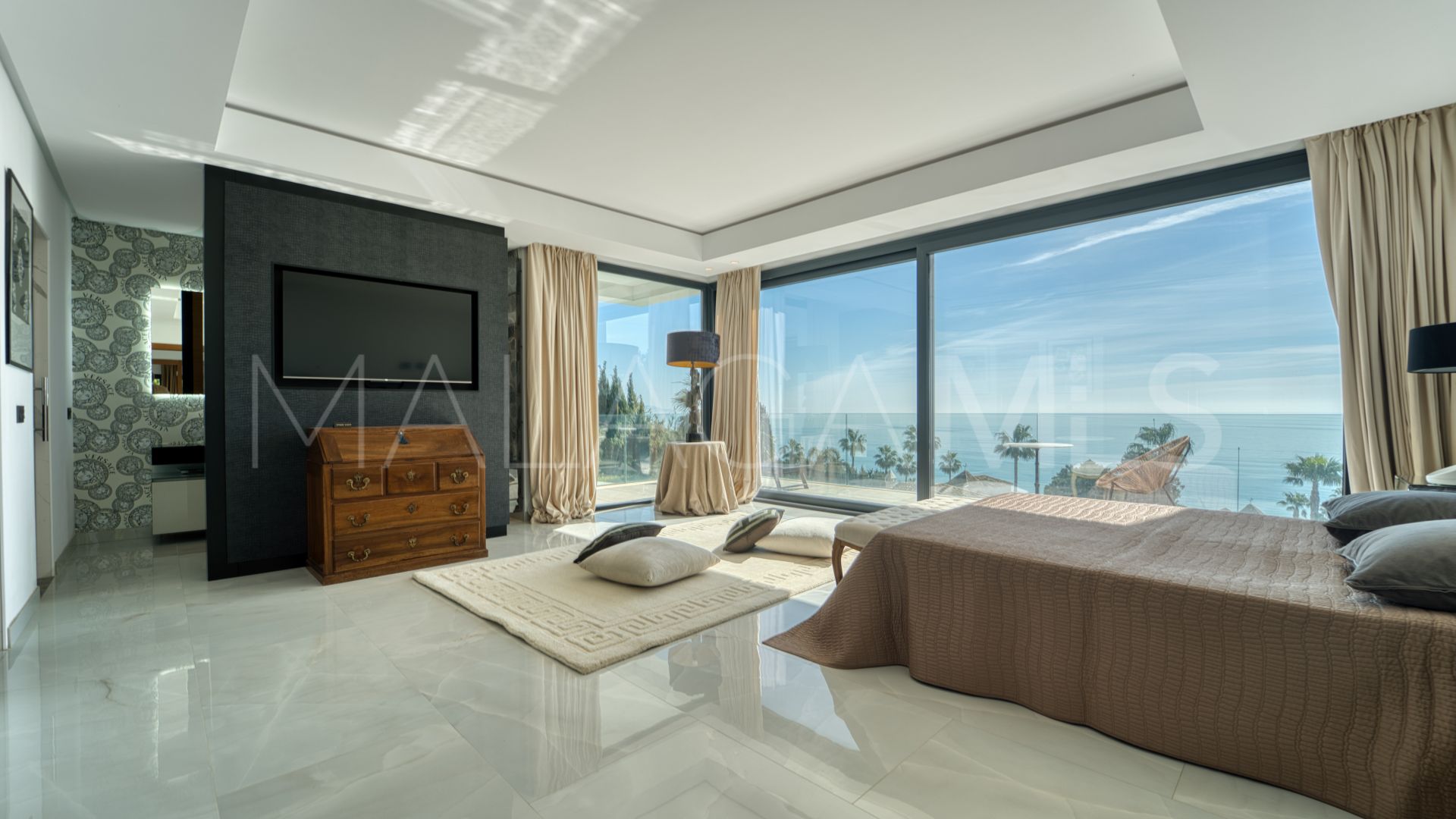 4 bedrooms villa in Chullera for sale