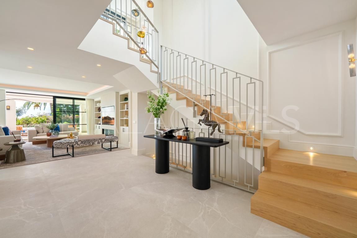 Benahavis, villa with 5 bedrooms for sale