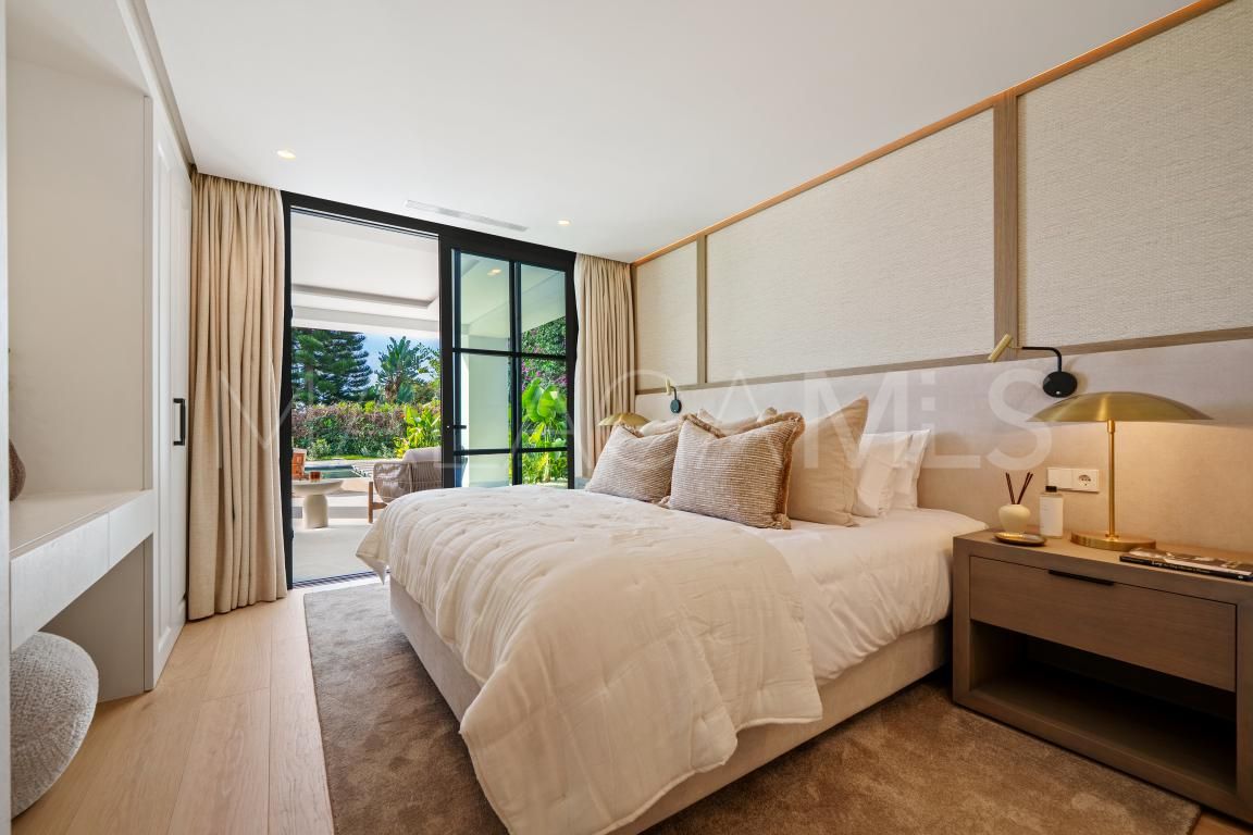 Benahavis, villa with 5 bedrooms for sale