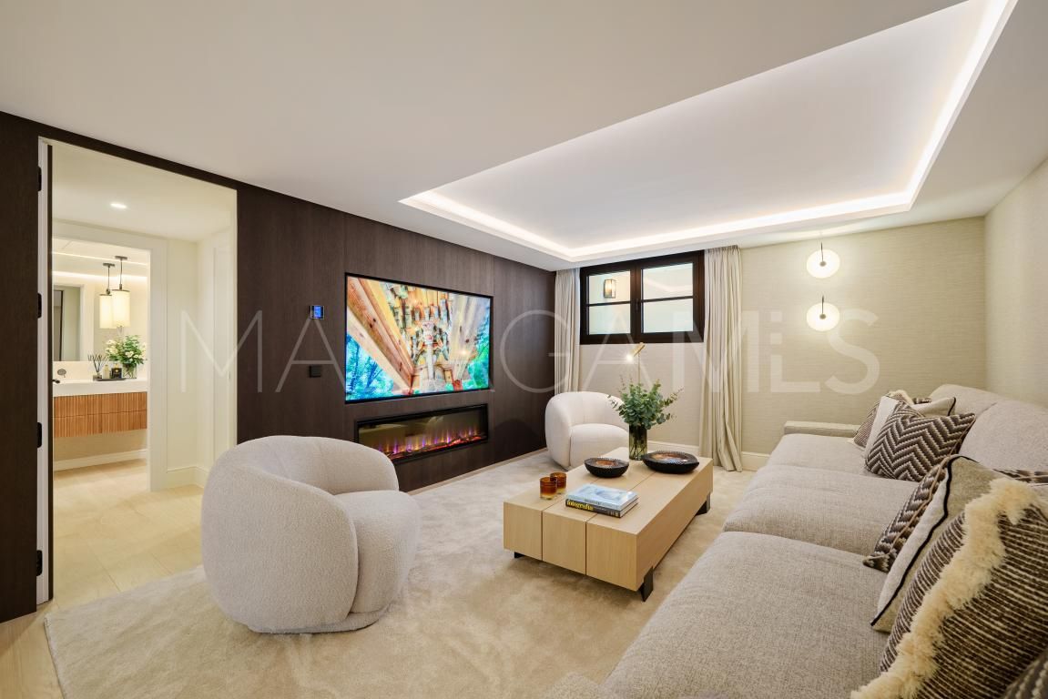 Benahavis, villa with 5 bedrooms for sale