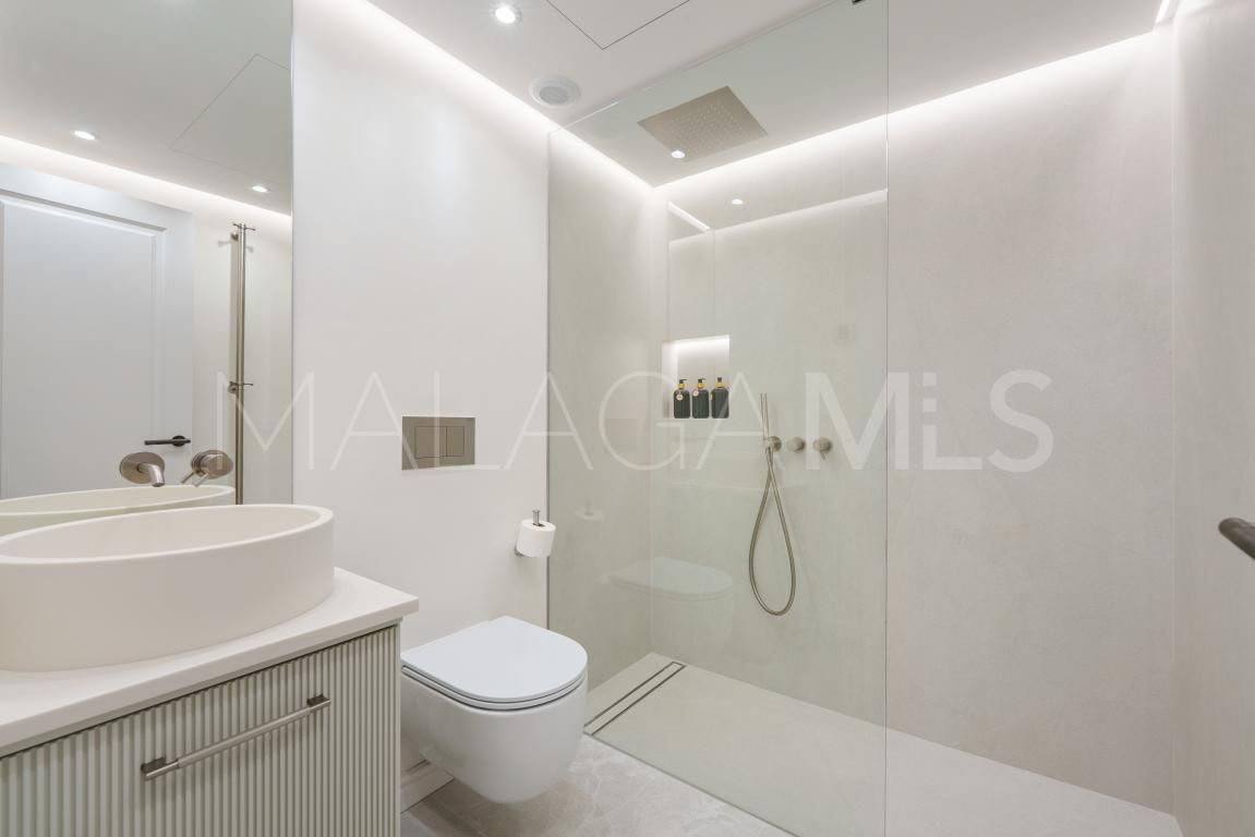 Benahavis, villa with 5 bedrooms for sale