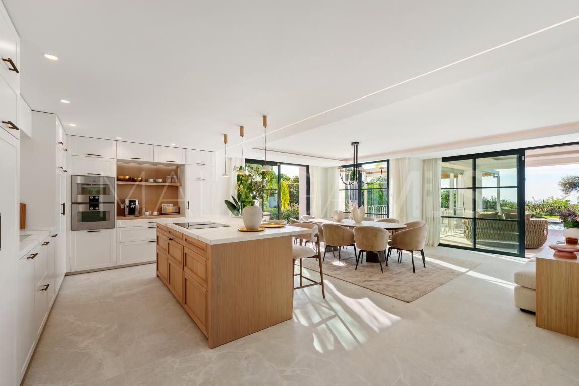 Benahavis, villa with 5 bedrooms for sale