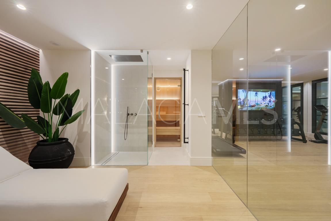 Benahavis, villa with 5 bedrooms for sale