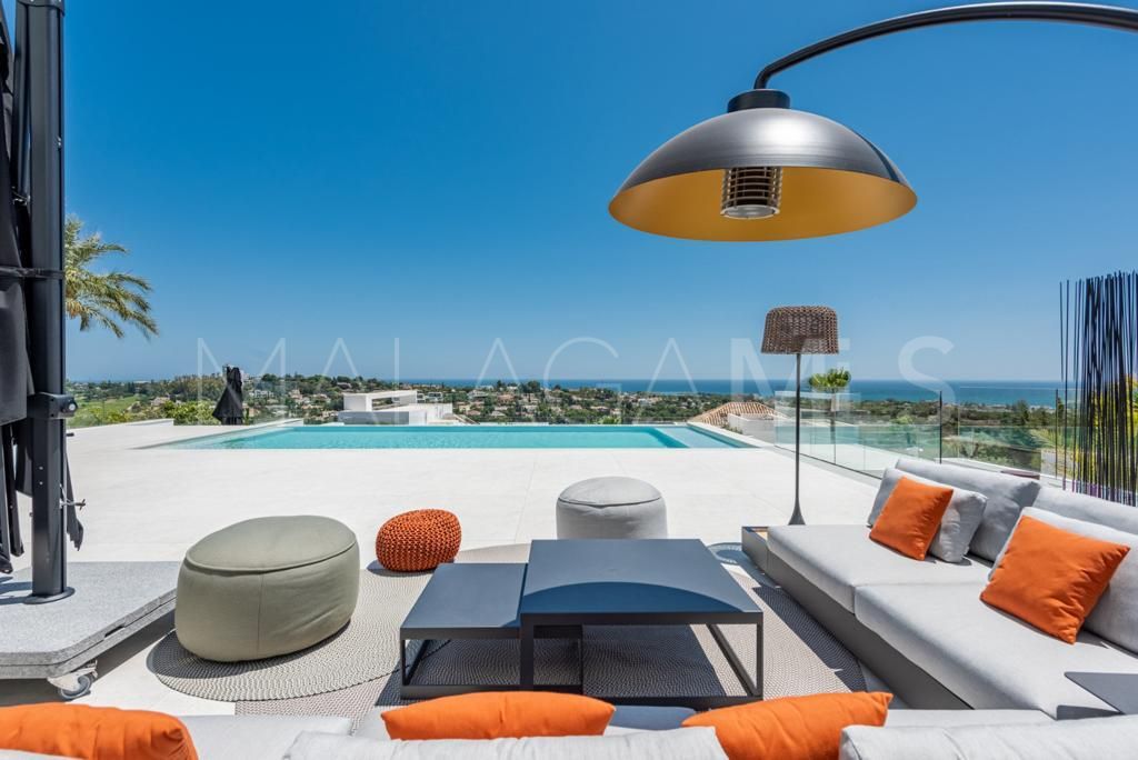 Buy Altos del Paraiso 6 bedrooms villa