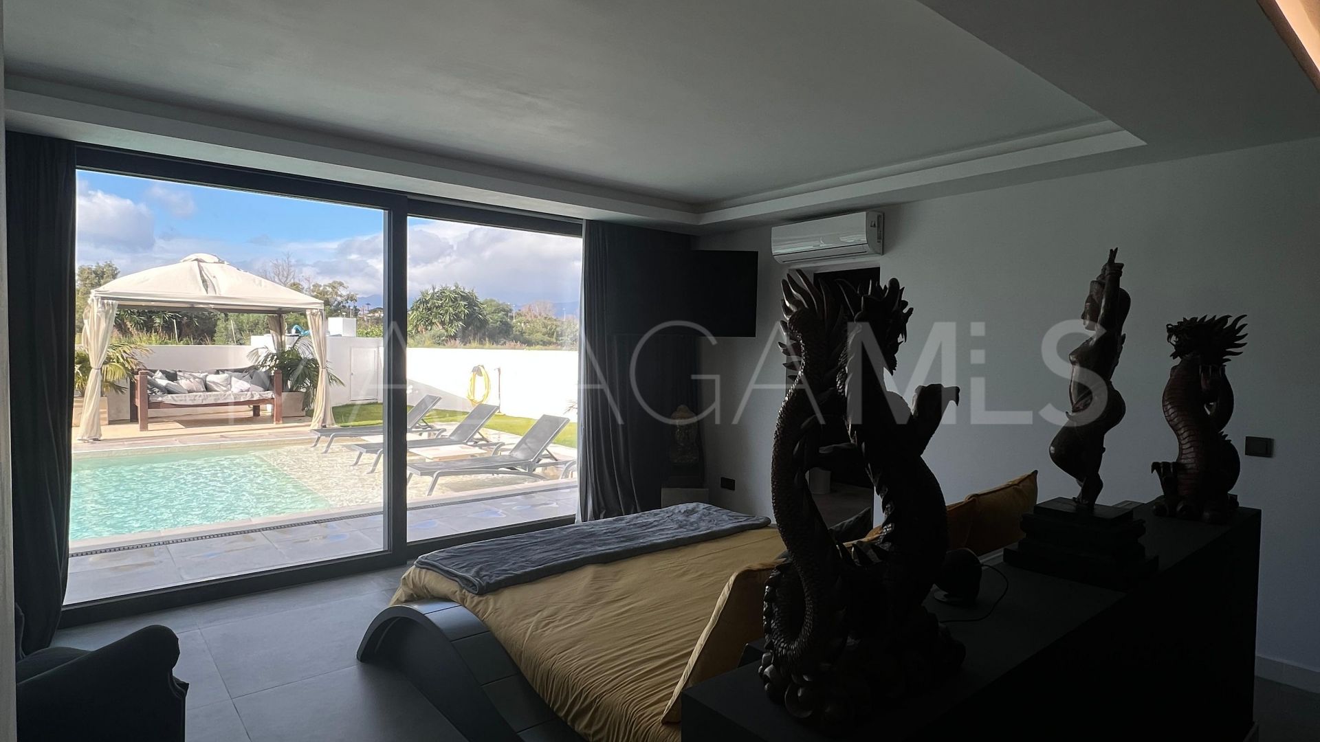 Villa for sale in San Pedro de Alcantara