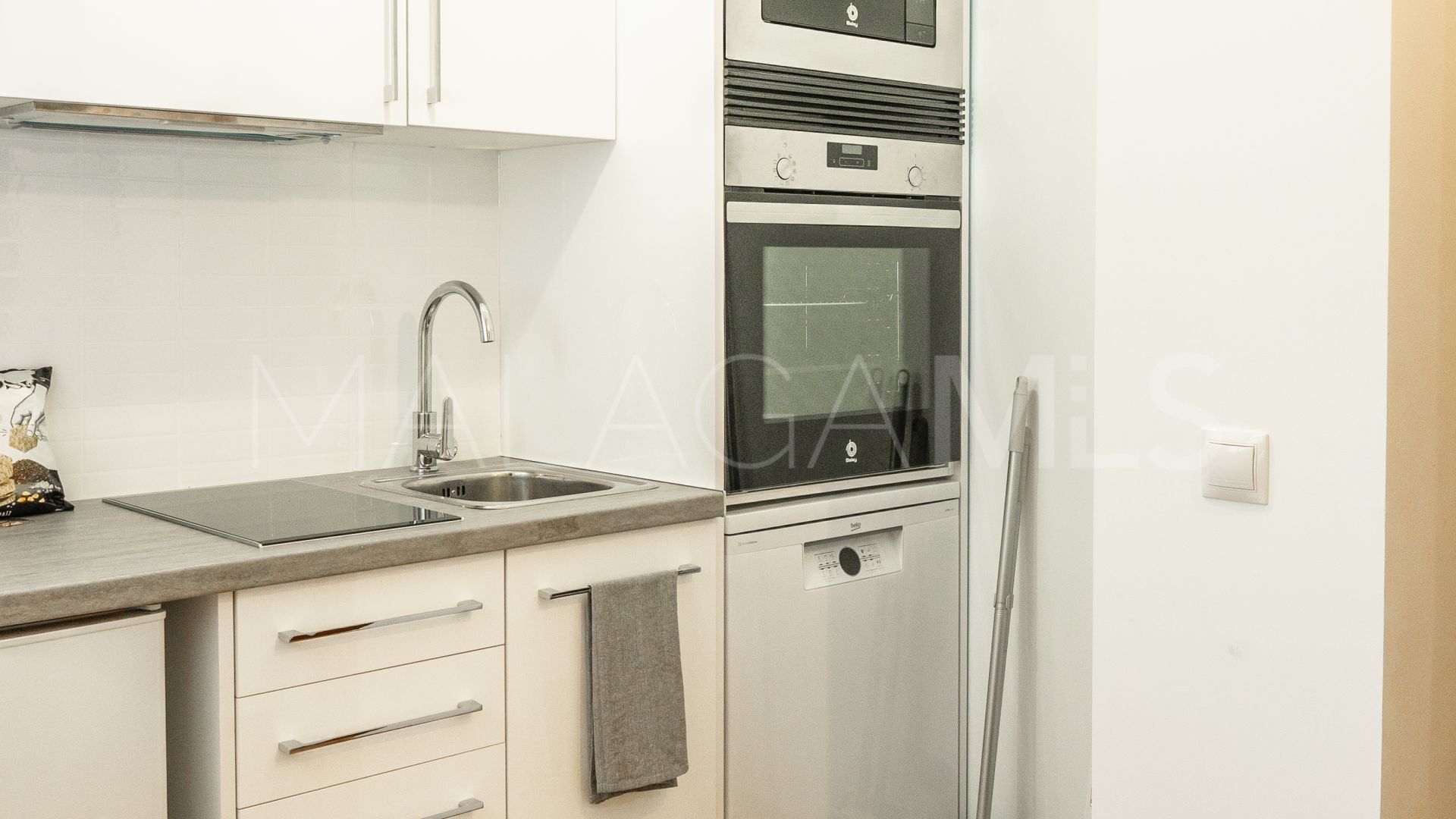 Studio in Playa de la Fontanilla for sale