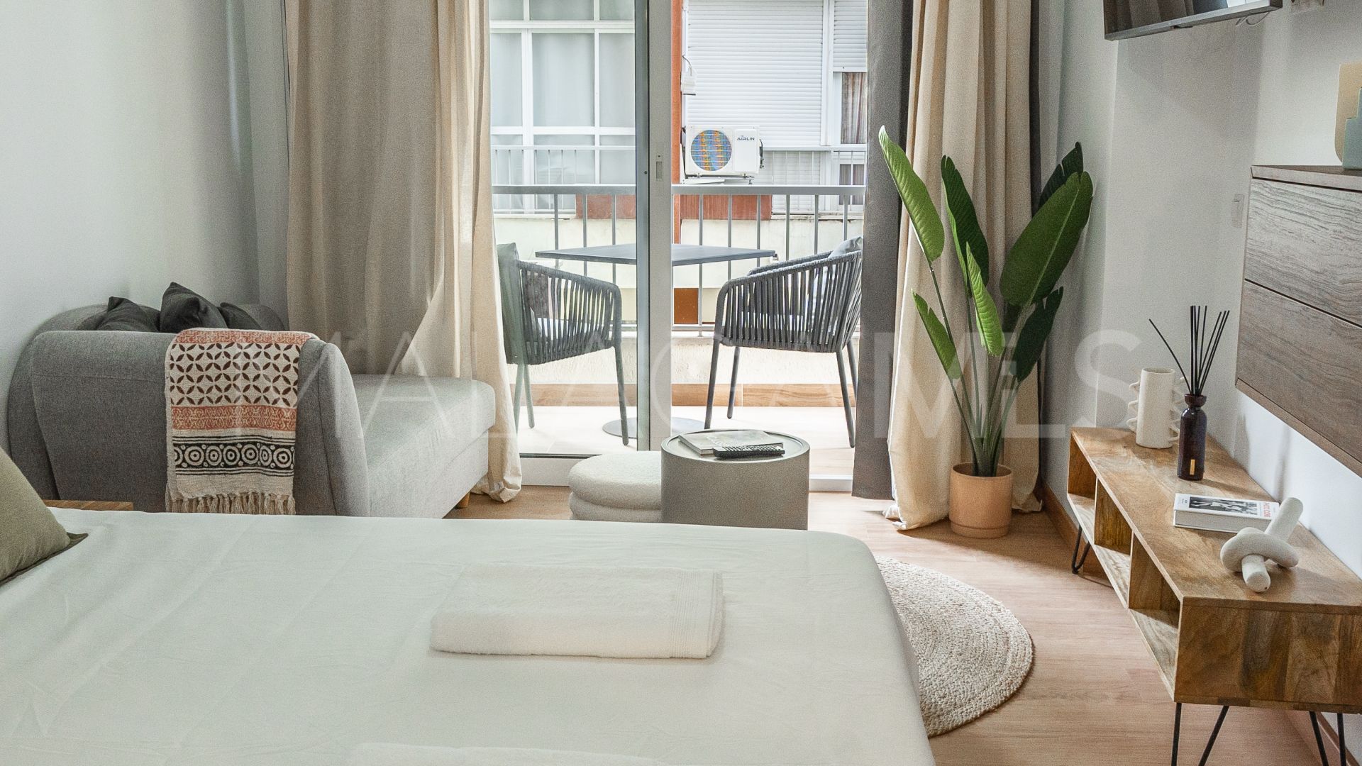 Studio in Playa de la Fontanilla for sale