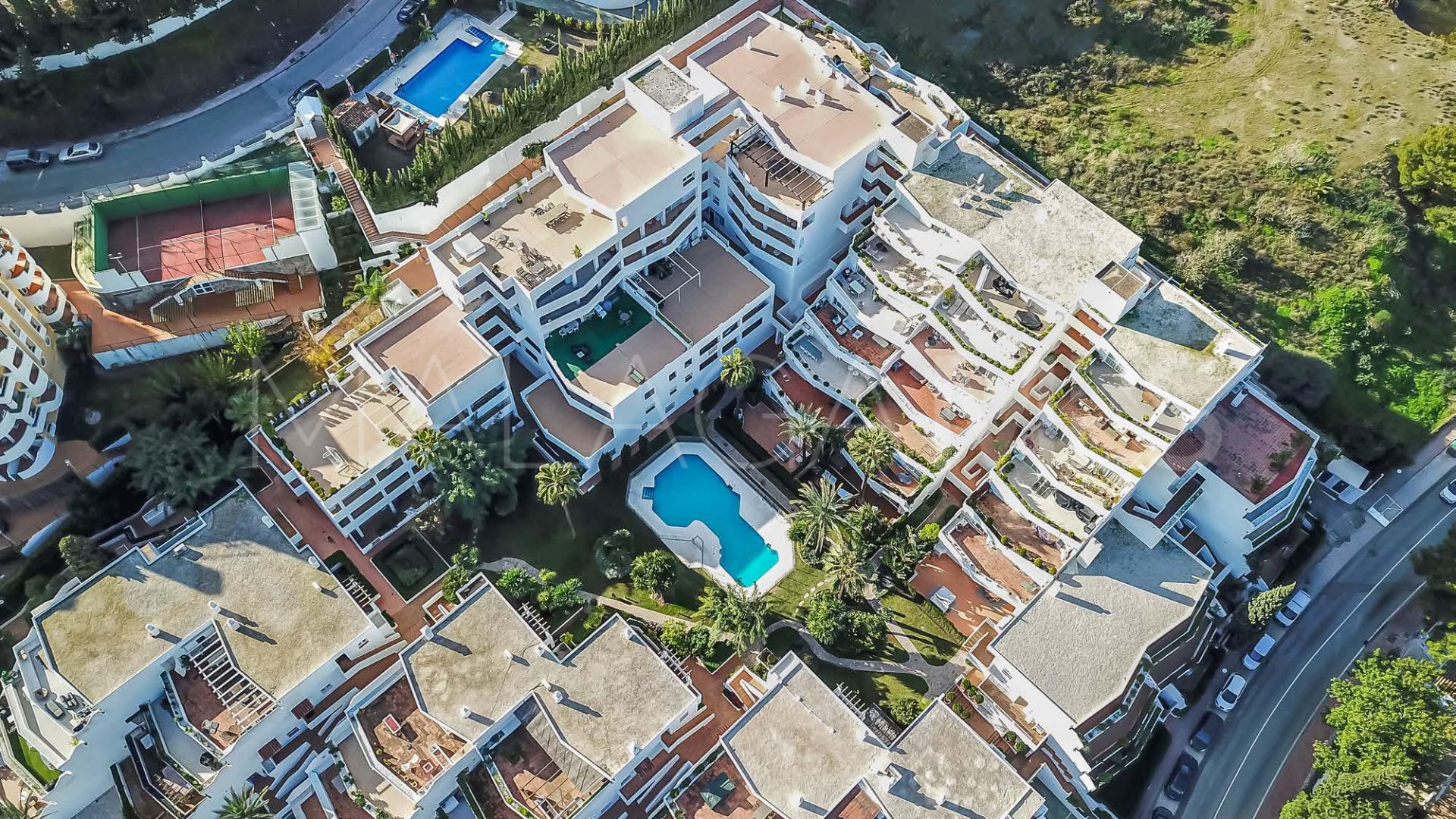 Takvåning for sale in Nueva Andalucia