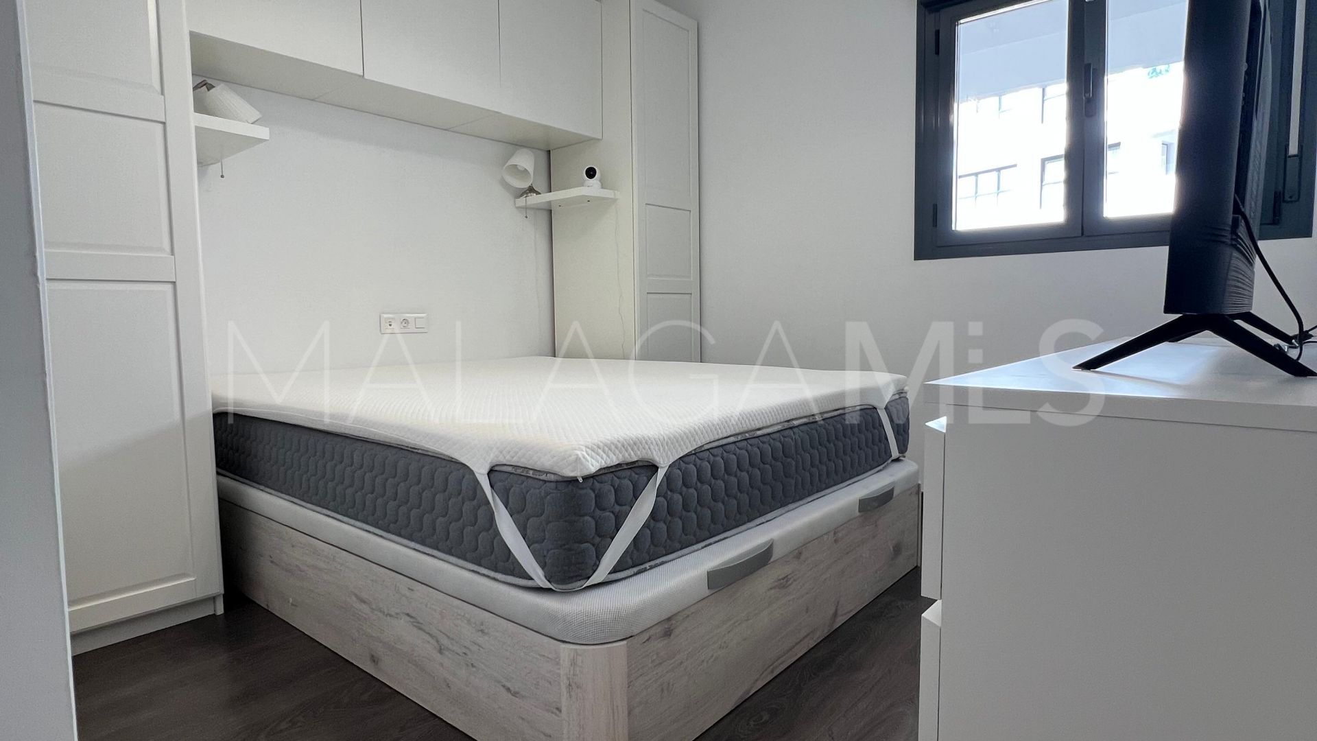 3 bedrooms apartment in Estepona for sale