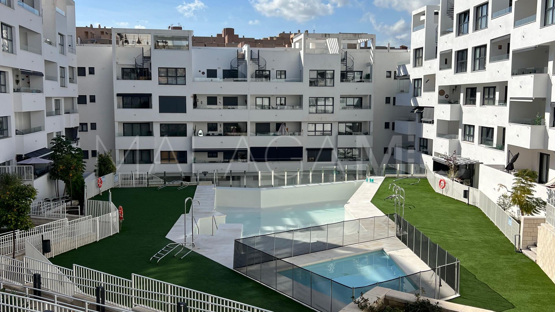3 bedrooms apartment in Estepona for sale