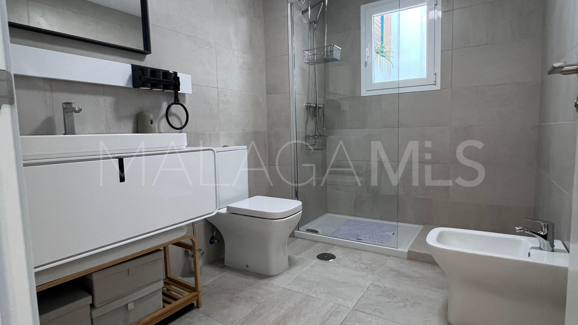 3 bedrooms apartment in Estepona for sale