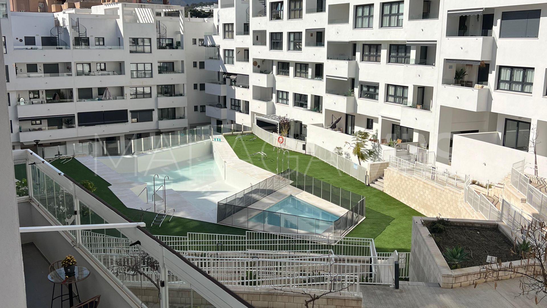 3 bedrooms apartment in Estepona for sale