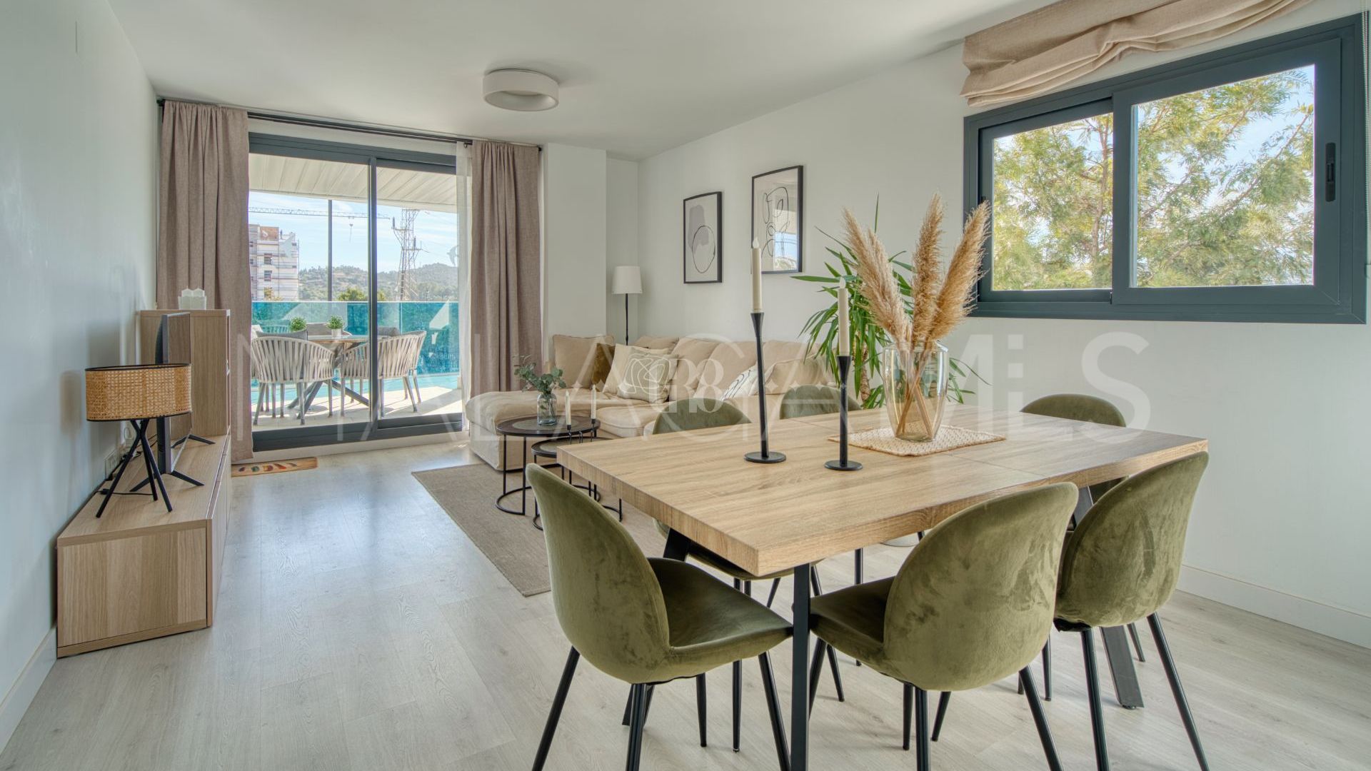 Las Lagunas 2 bedrooms apartment for sale